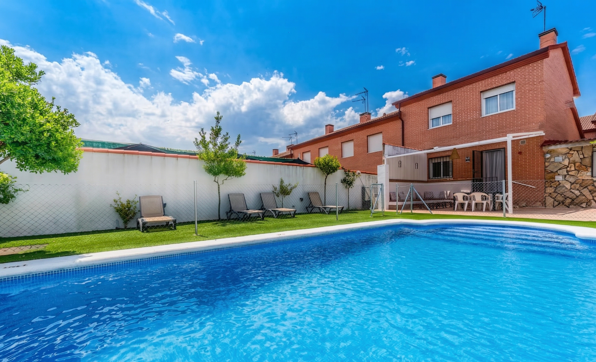 Chalet piscina barbacoa San Martín