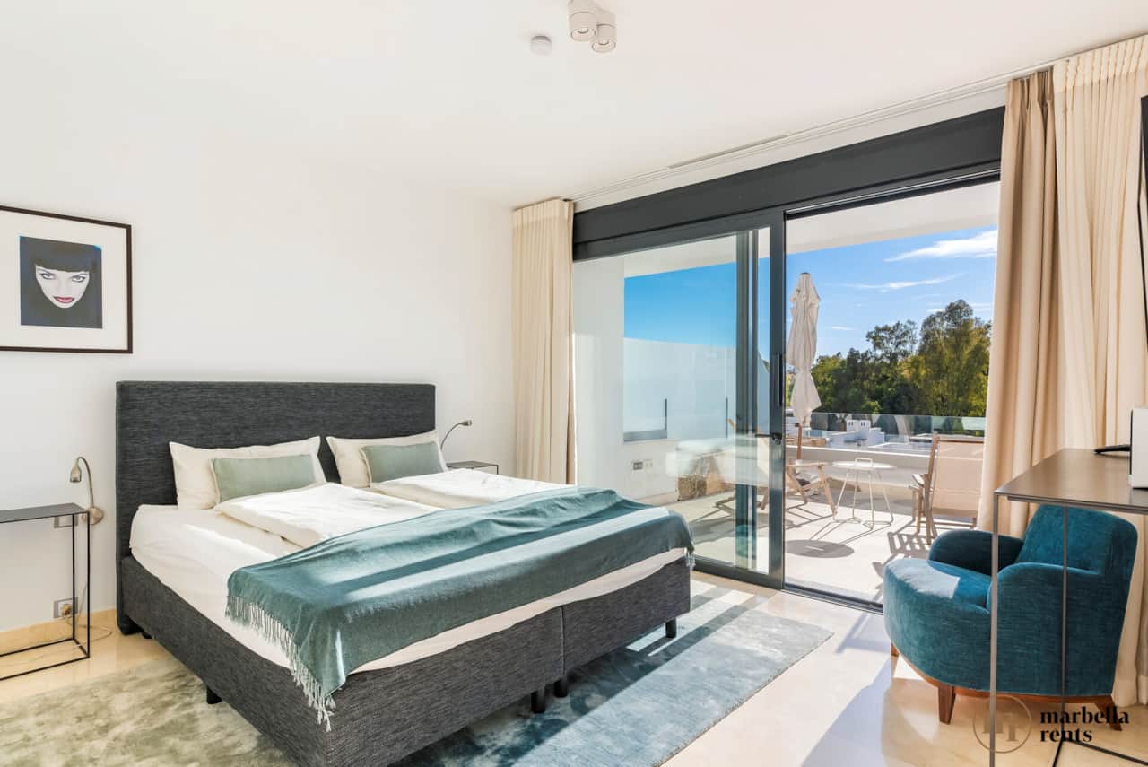 Comfortable bedroom.