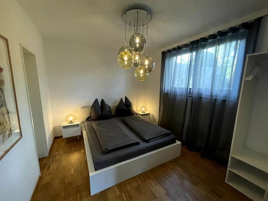 Das Schlafzimmer im UG