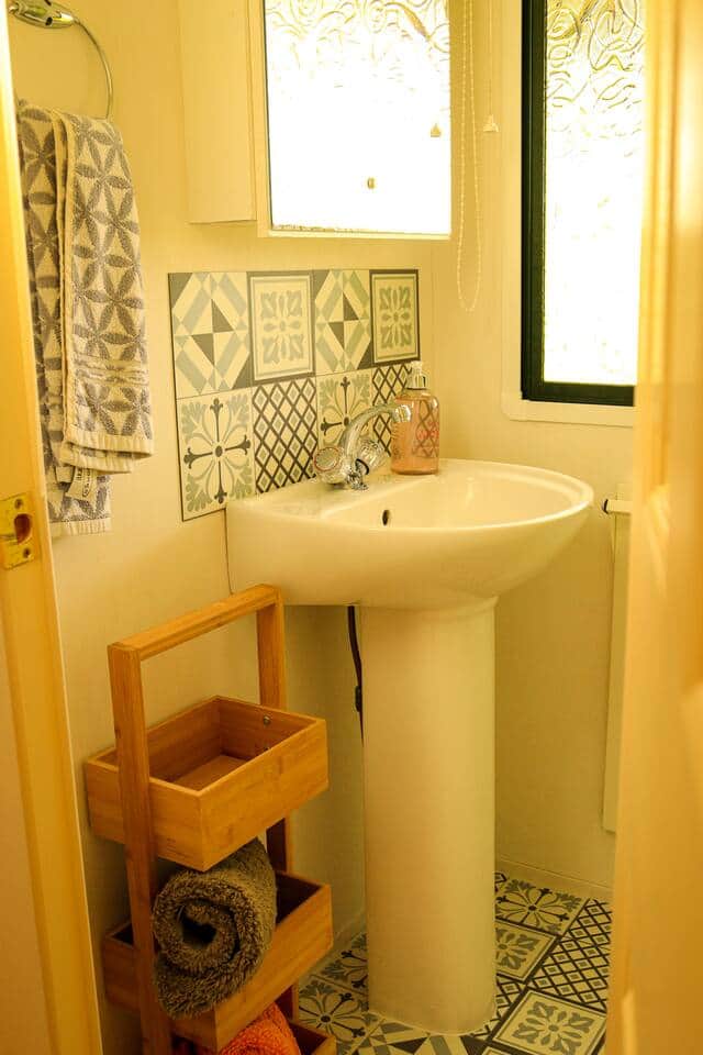 Shower room 