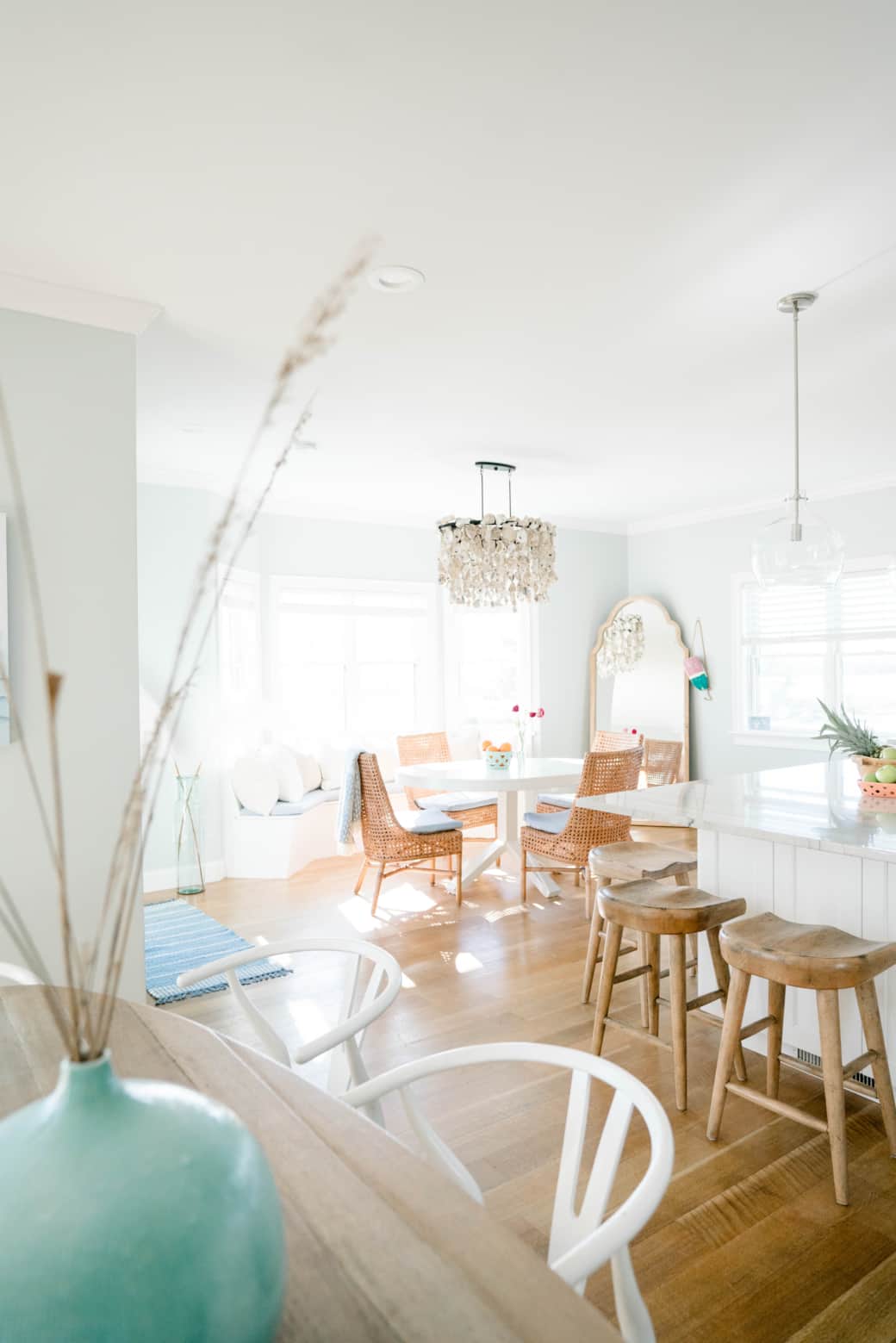 Breakfast nook Breakfast nook