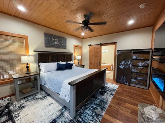 Fox Run Main Master Bedroom