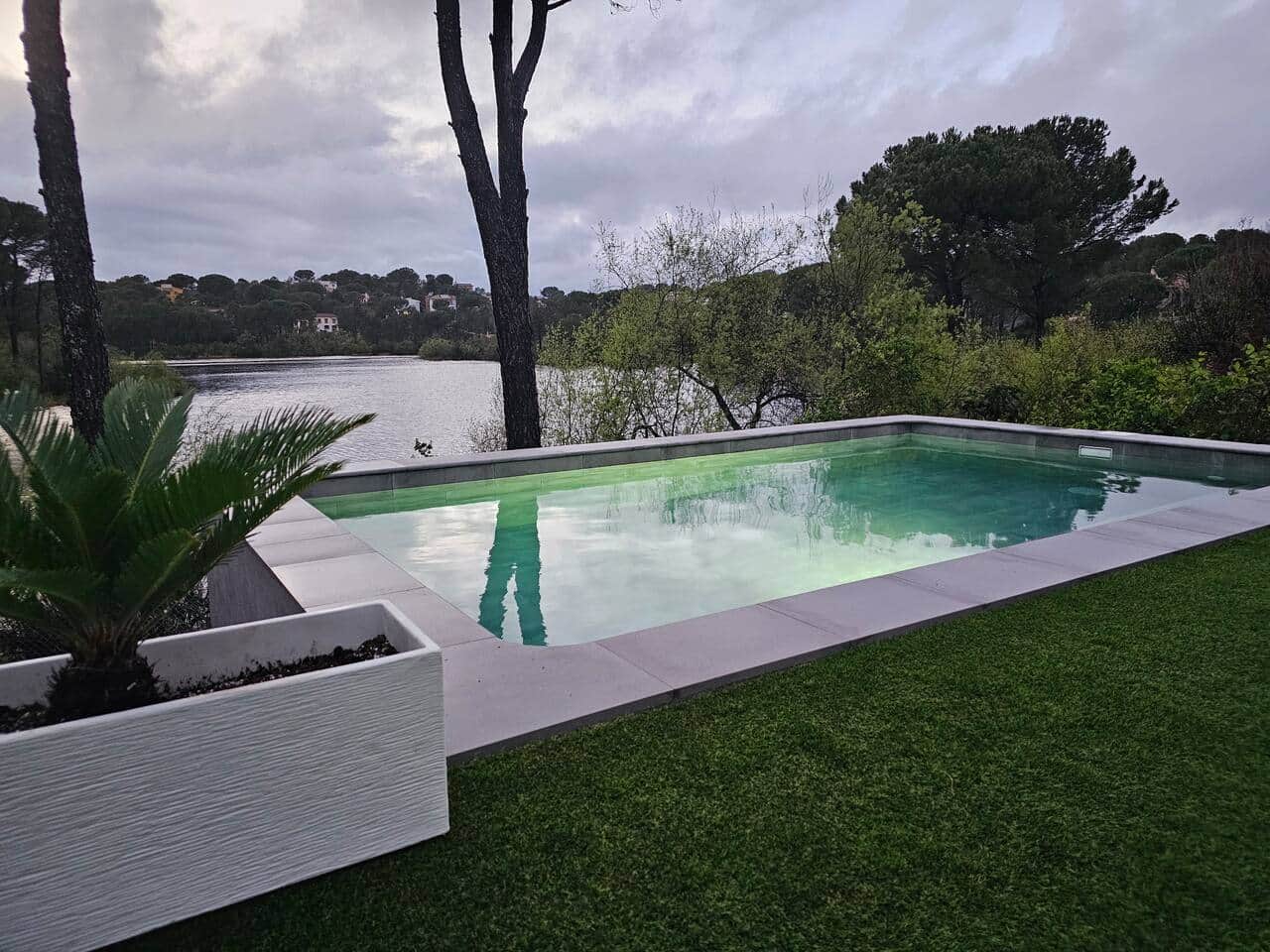 piscina-casa-rural-las-jaras