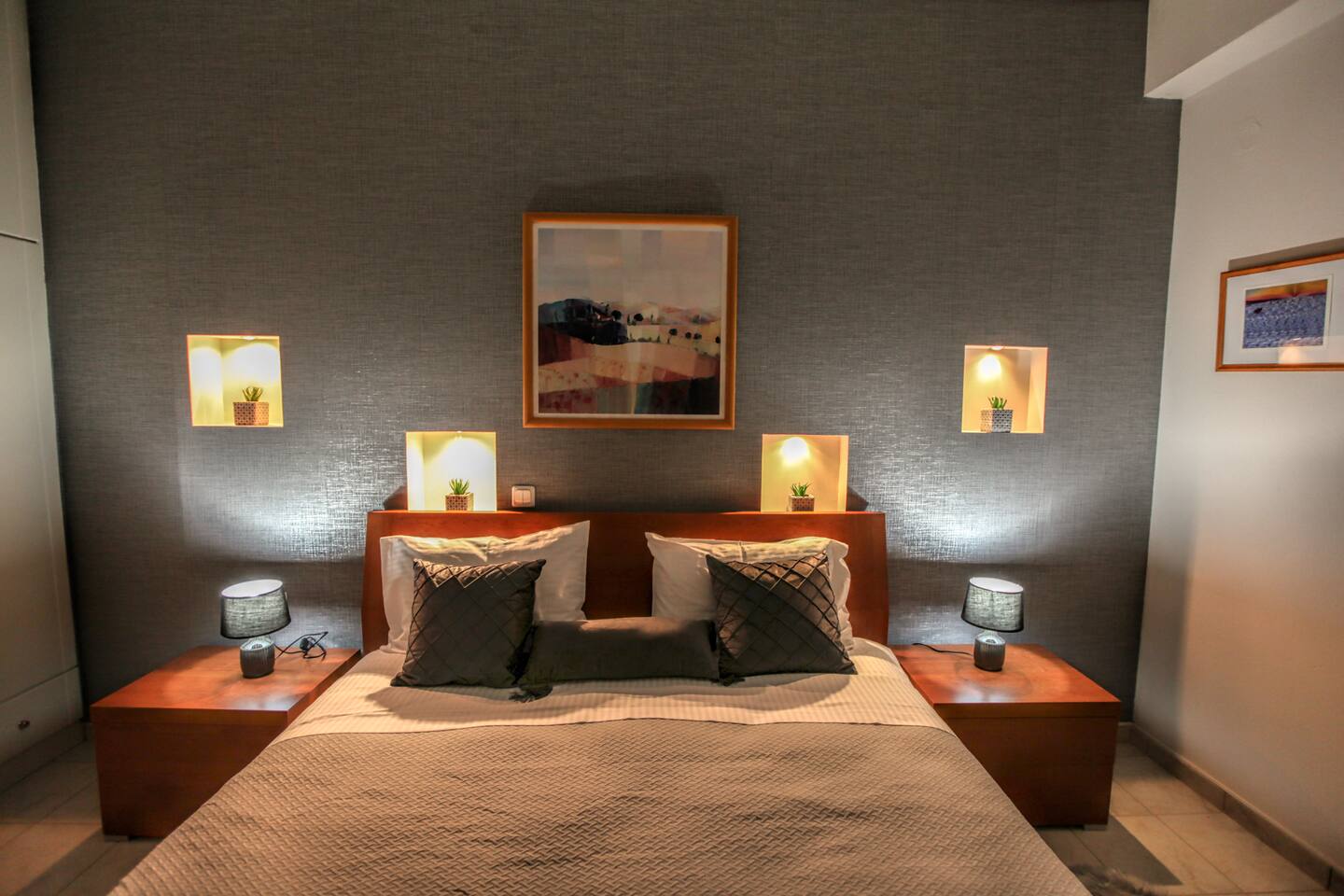 Grand Meteora Central Luxury Apartment