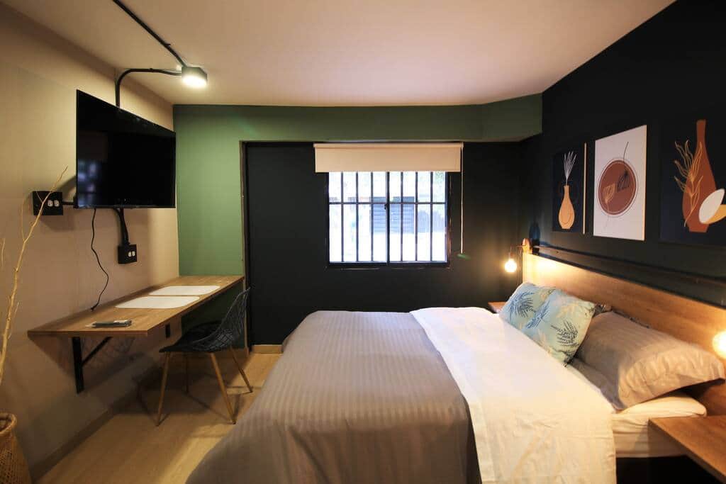 apartamento con puesto de trabajo con WiFii