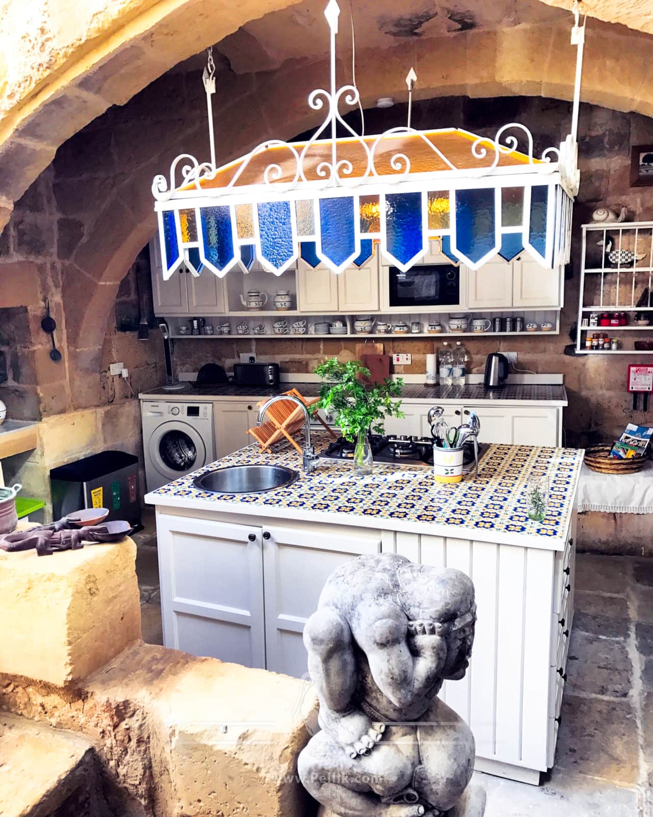 Lovely Gozo house with private pool