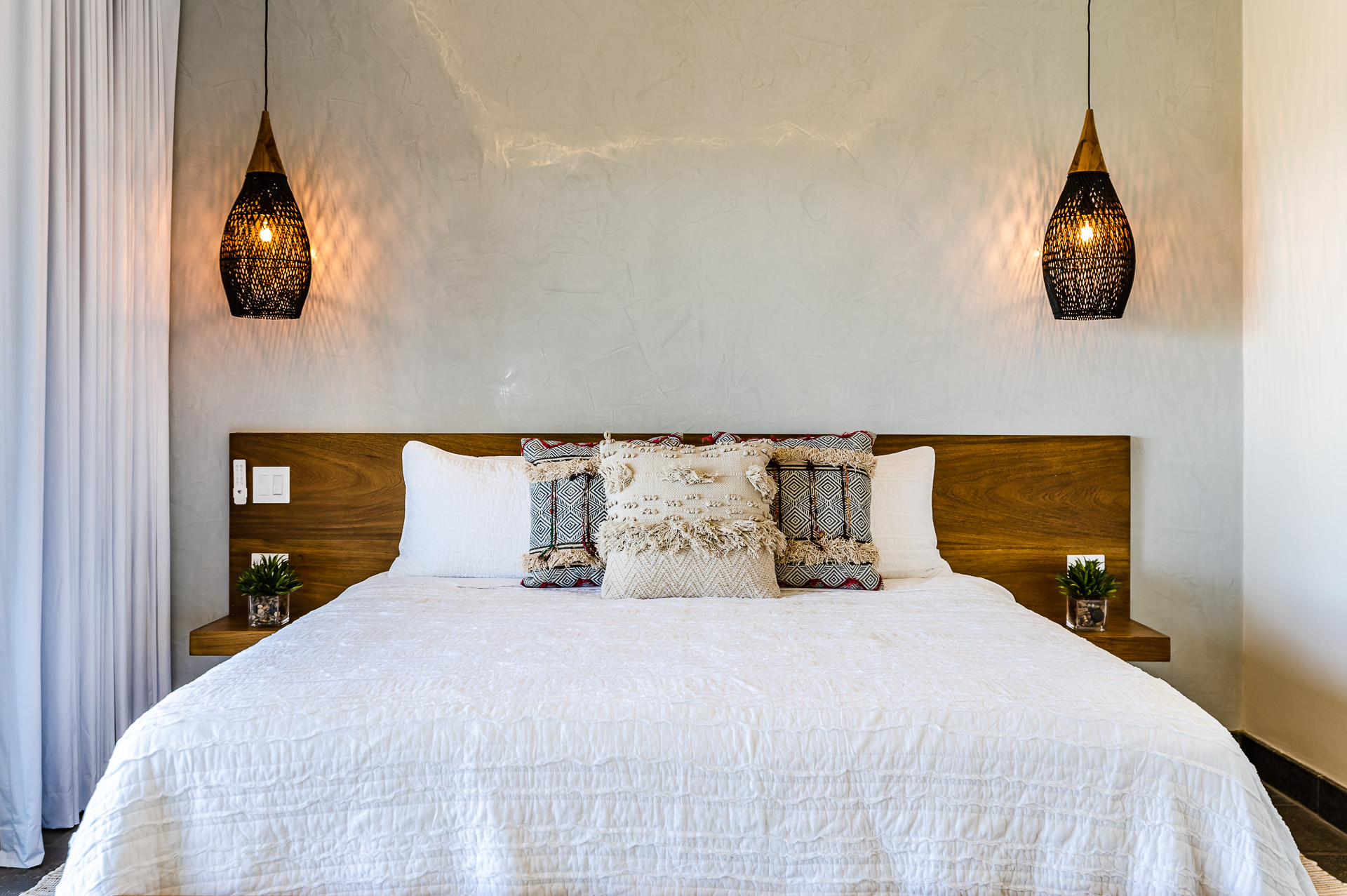 King size bed and can sleep up to 2 guests.