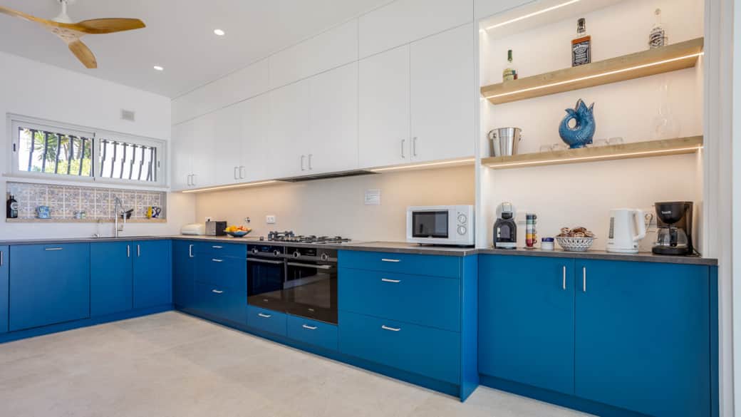 Kitchen - newly renovated with 2 ovens, extra wide stove, dishwasher and full sized refrigerator
