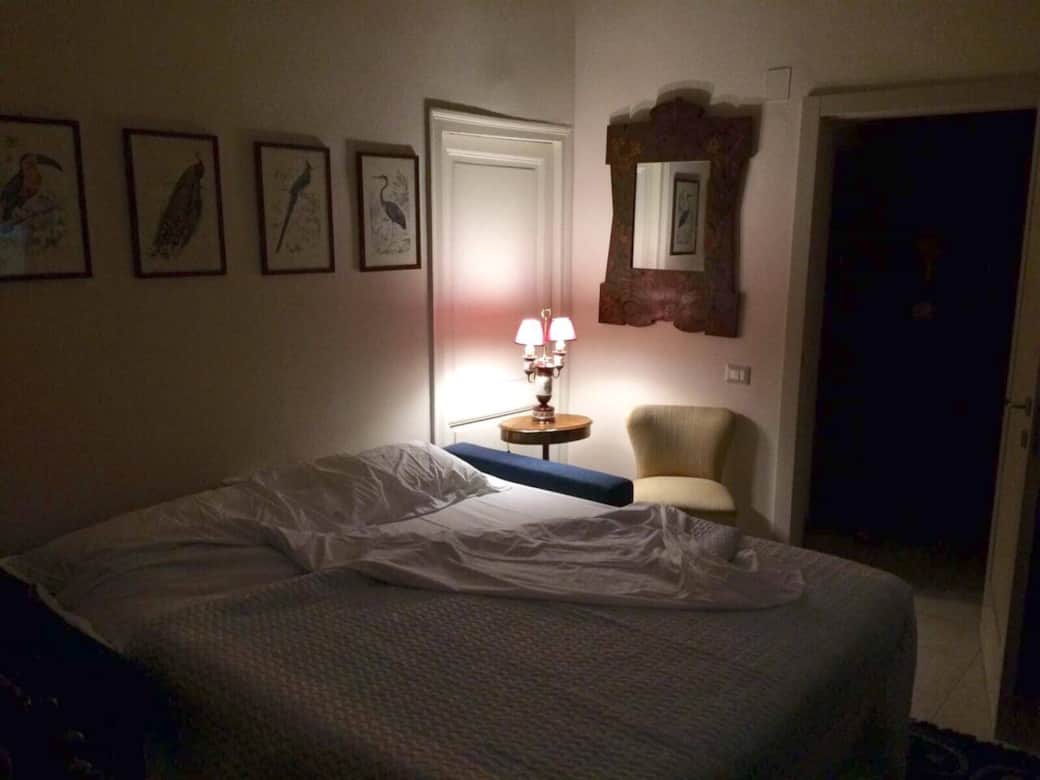 Nel soggiorno il divano-letto si trasforma velocemente in un grande letto matrimoniale, molto comodo!Particolarmente apprezzato dai nostri ospiti! Nel soggiorno il divano-letto si trasforma velocemente in un grande letto matrimoniale, molto comodo!Particolarmente apprezzato dai nostri ospiti!