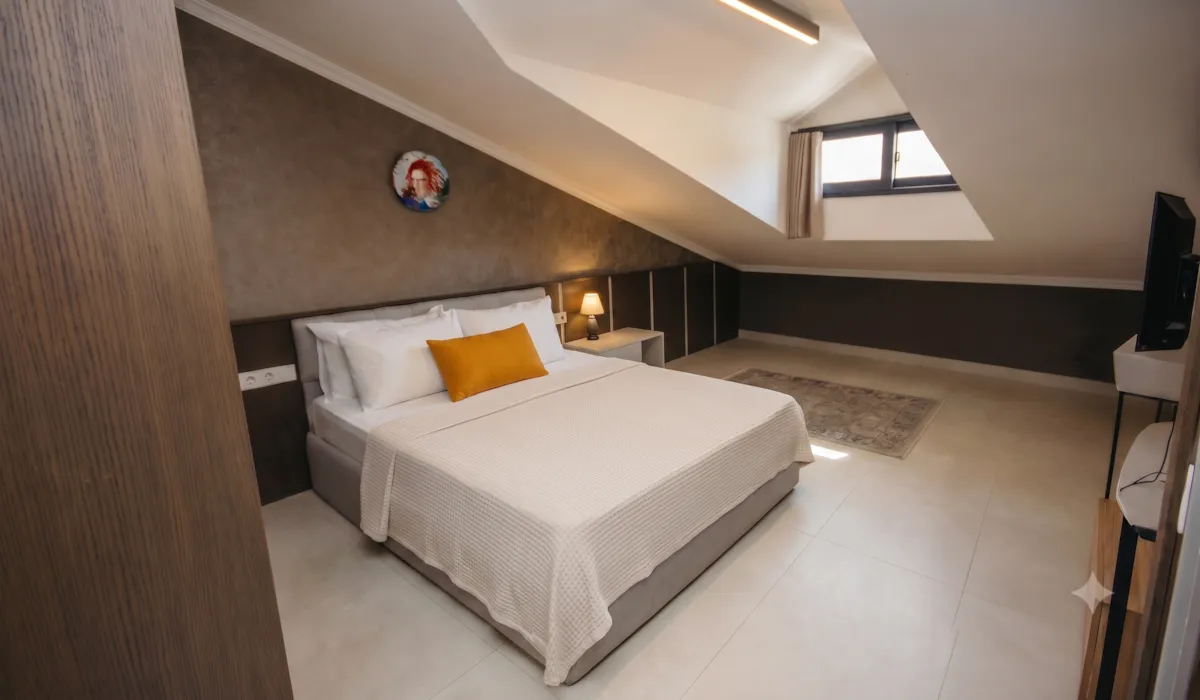 bedroom no1