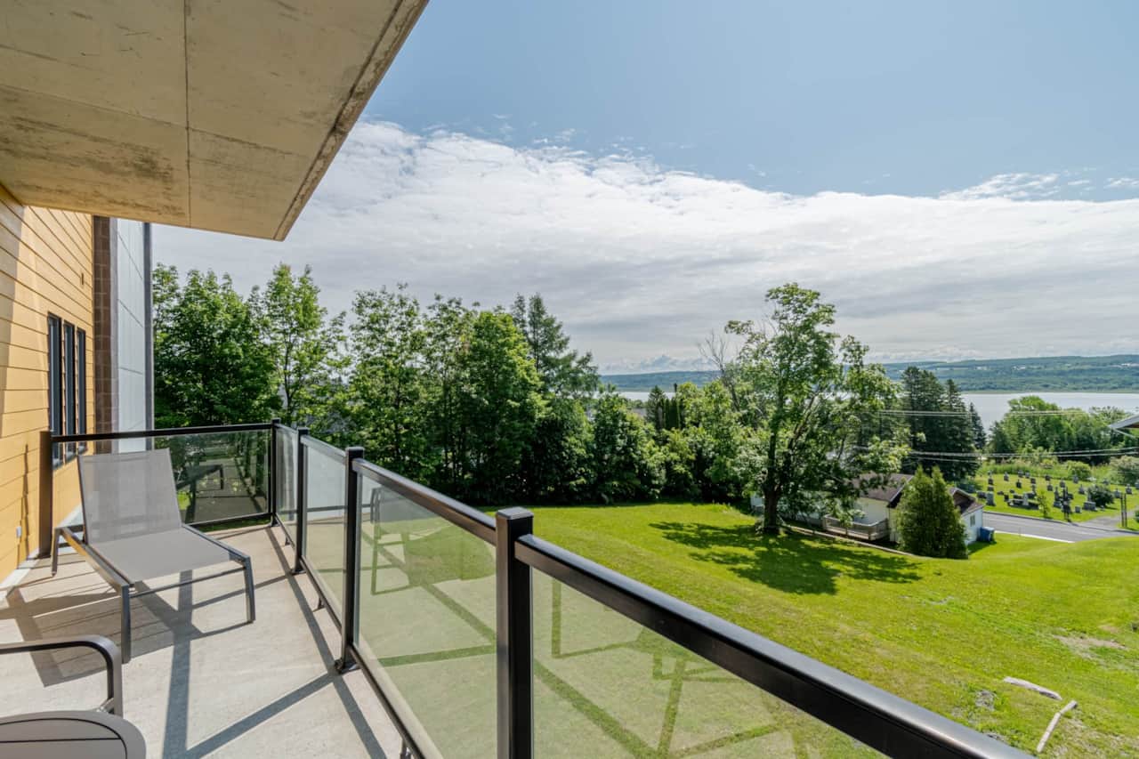 Terrasse et vue