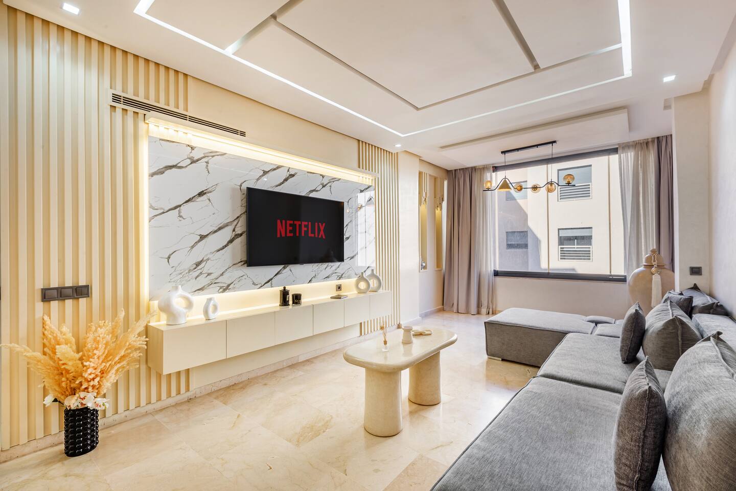 Appartement lumineux, 5min Menara Mall et M Avenue