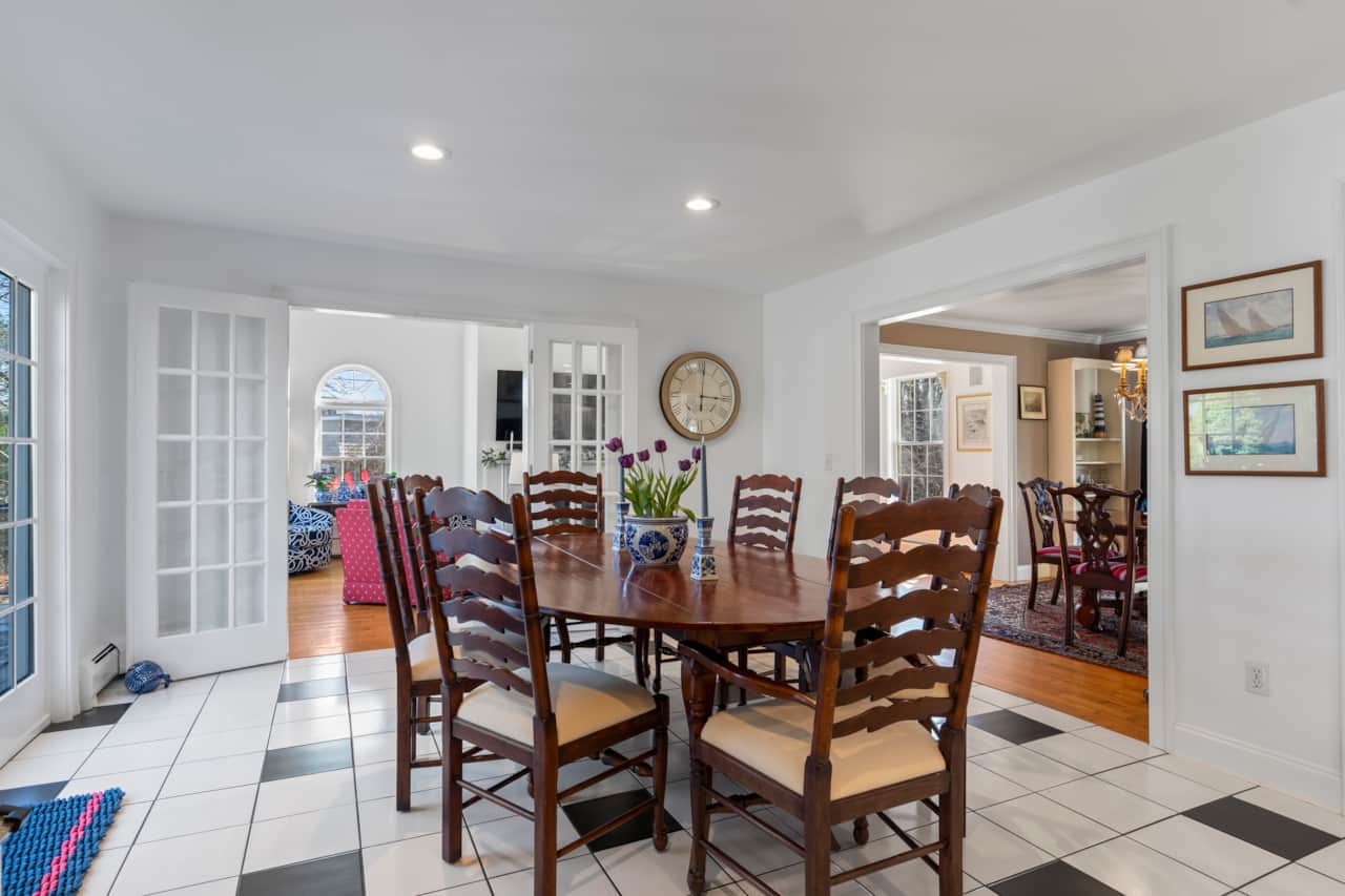 Lovely Dining Area