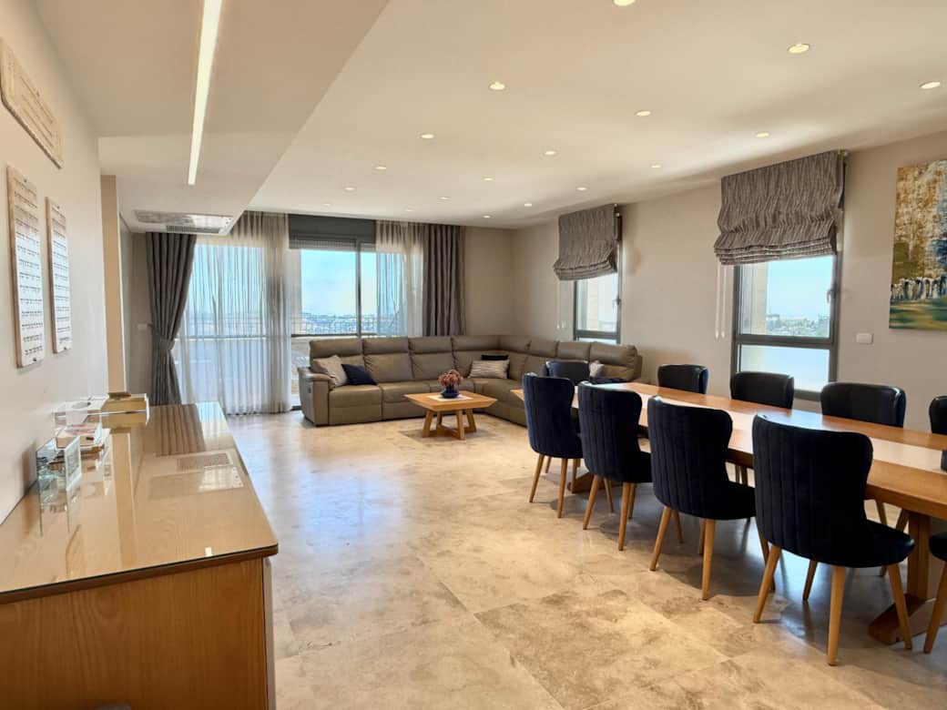 Dining room (3)
