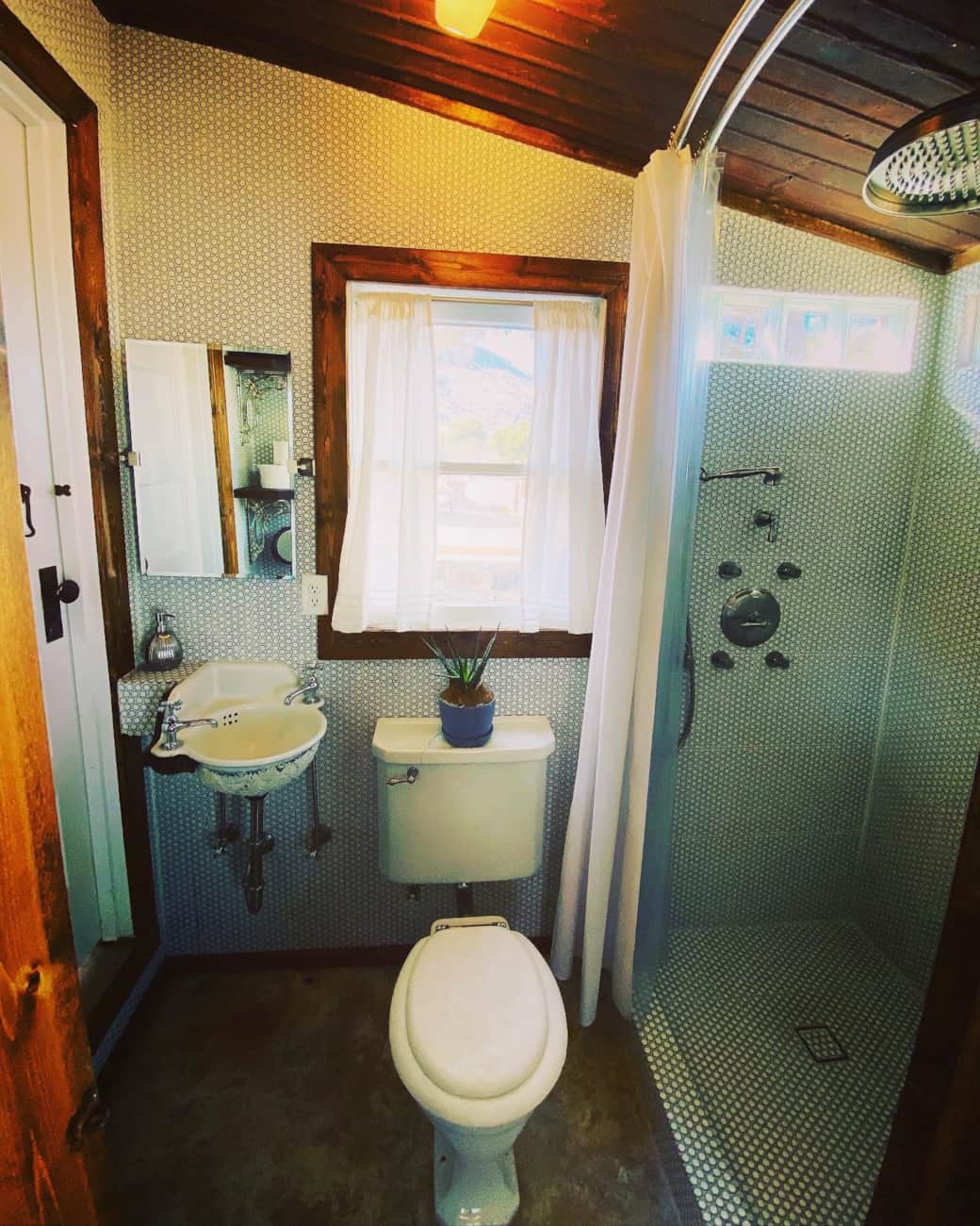 South Casita Ensuite Featuring A Vintage Style 7 Foot Rain Shower, Hand Sprayer, & Spa Jets South Casita Ensuite Featuring A Vintage Style 7 Foot Rain Shower, Hand Sprayer, & Spa Jets