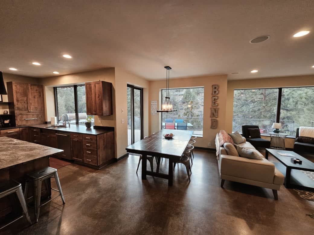 Kitchen and Dining Open Floor Plan