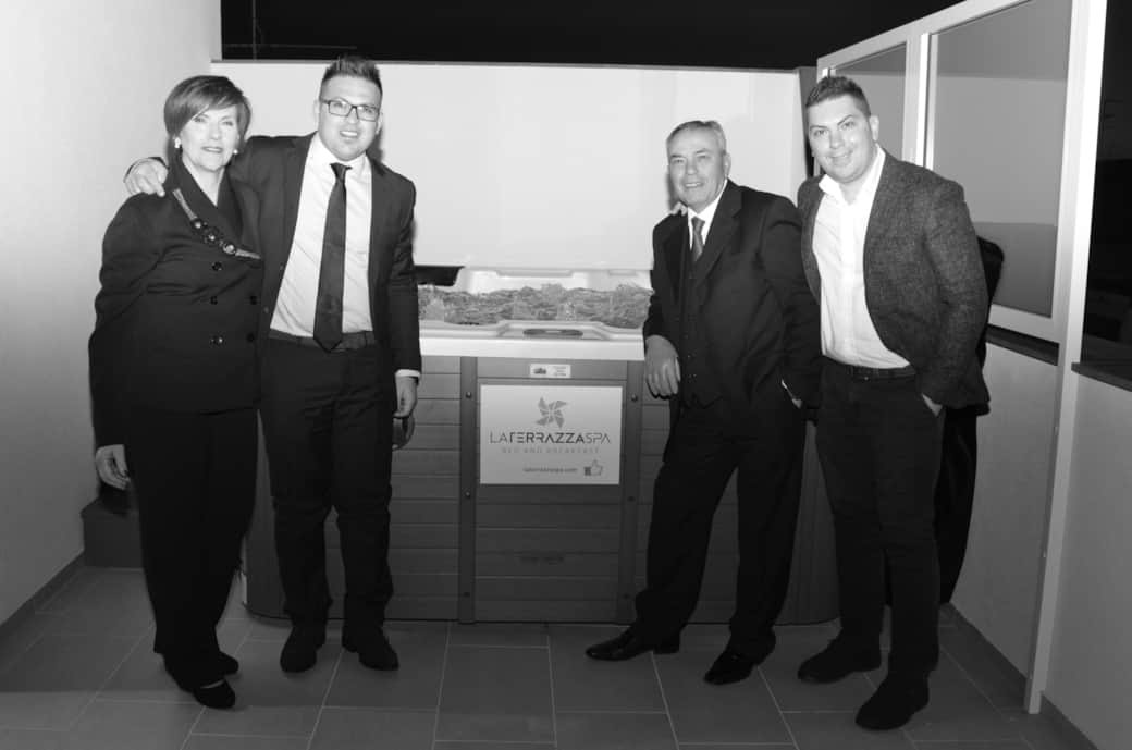 Vasca idromassaggio/ Hot tub