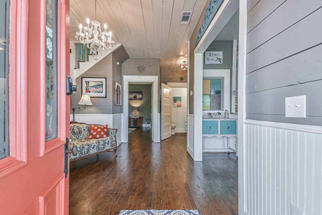 Feel Welcome! Feel Welcome!