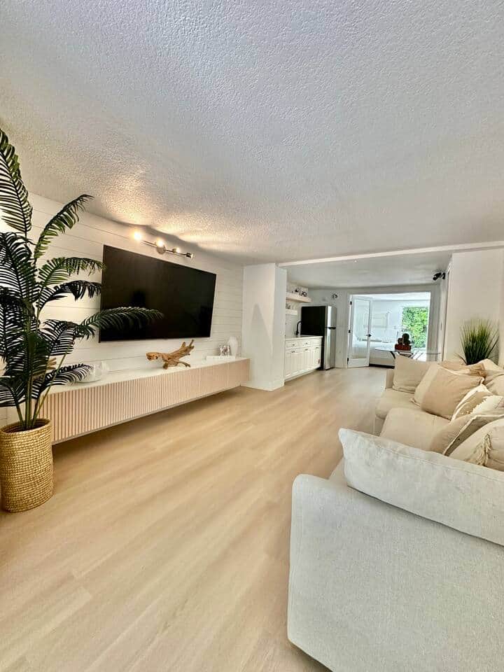 Private guest suite with its own lounge, kitchenette, and space to spread out in total comfort.