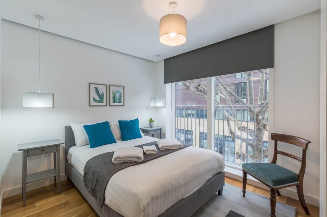 Comfortable double bed with hotel grade bedlinen, pillowcases and towels as well as plenty of storage. 