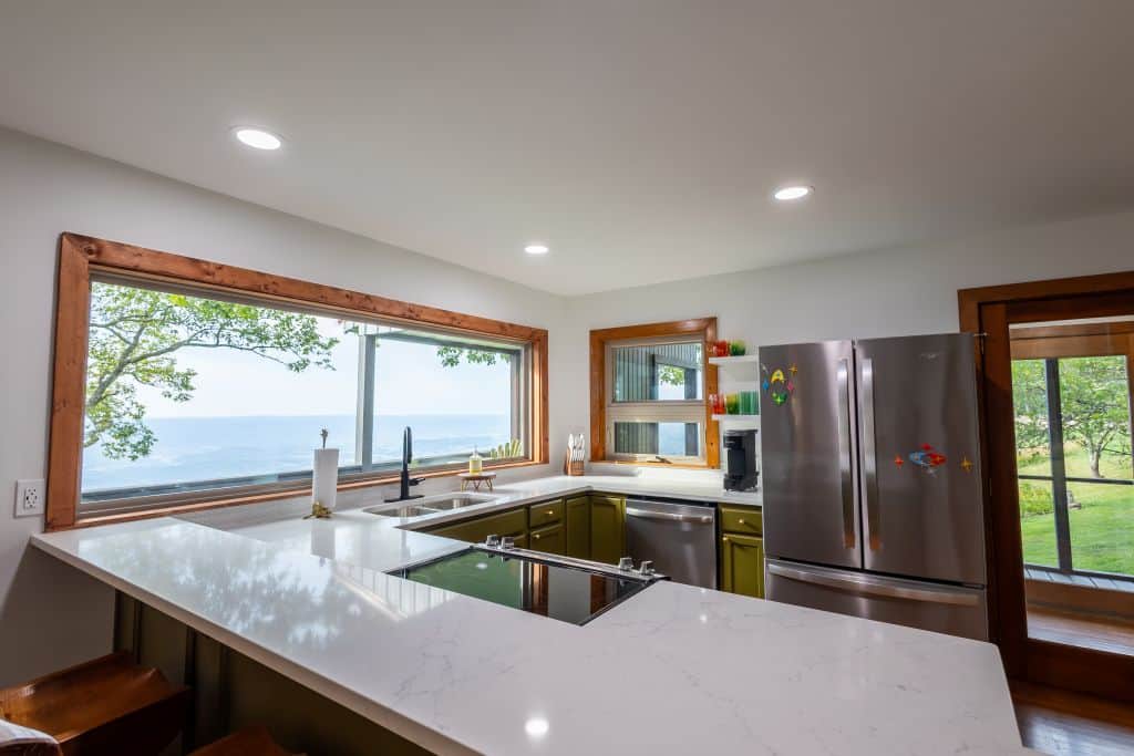 Kitchen - Main Floor