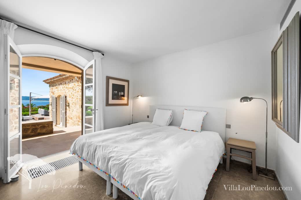 Villa Lou Pinedou Inside 11