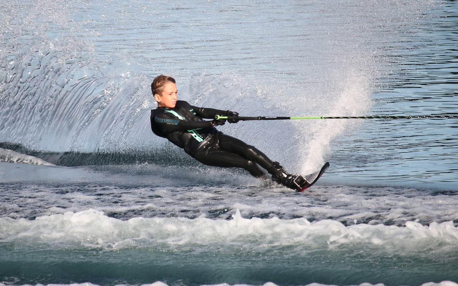 Waterskiing
