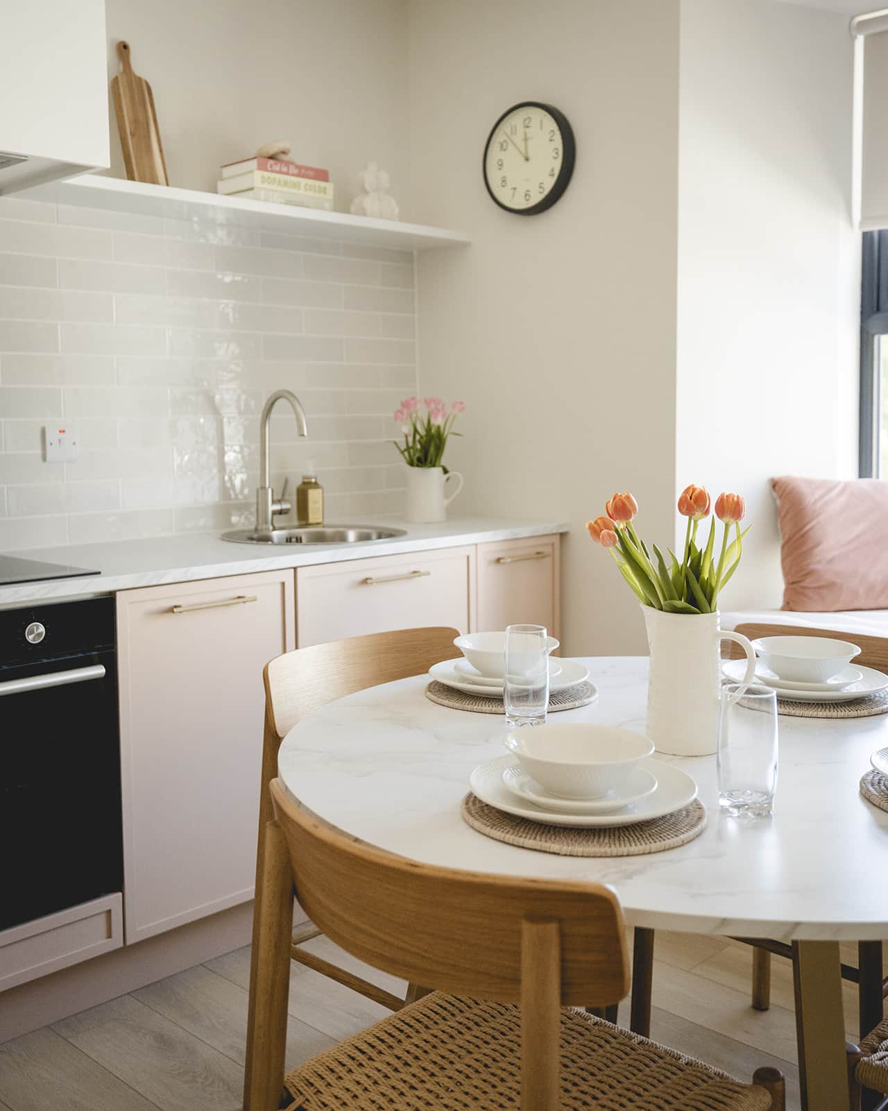 SchoolHouse Castle View Apartment