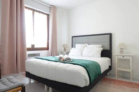 Linge de lit fourni 