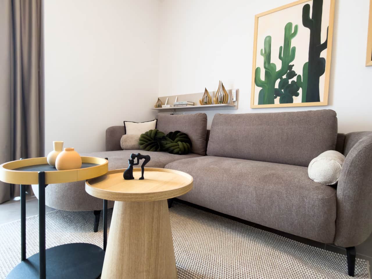 Sofa - extendable 