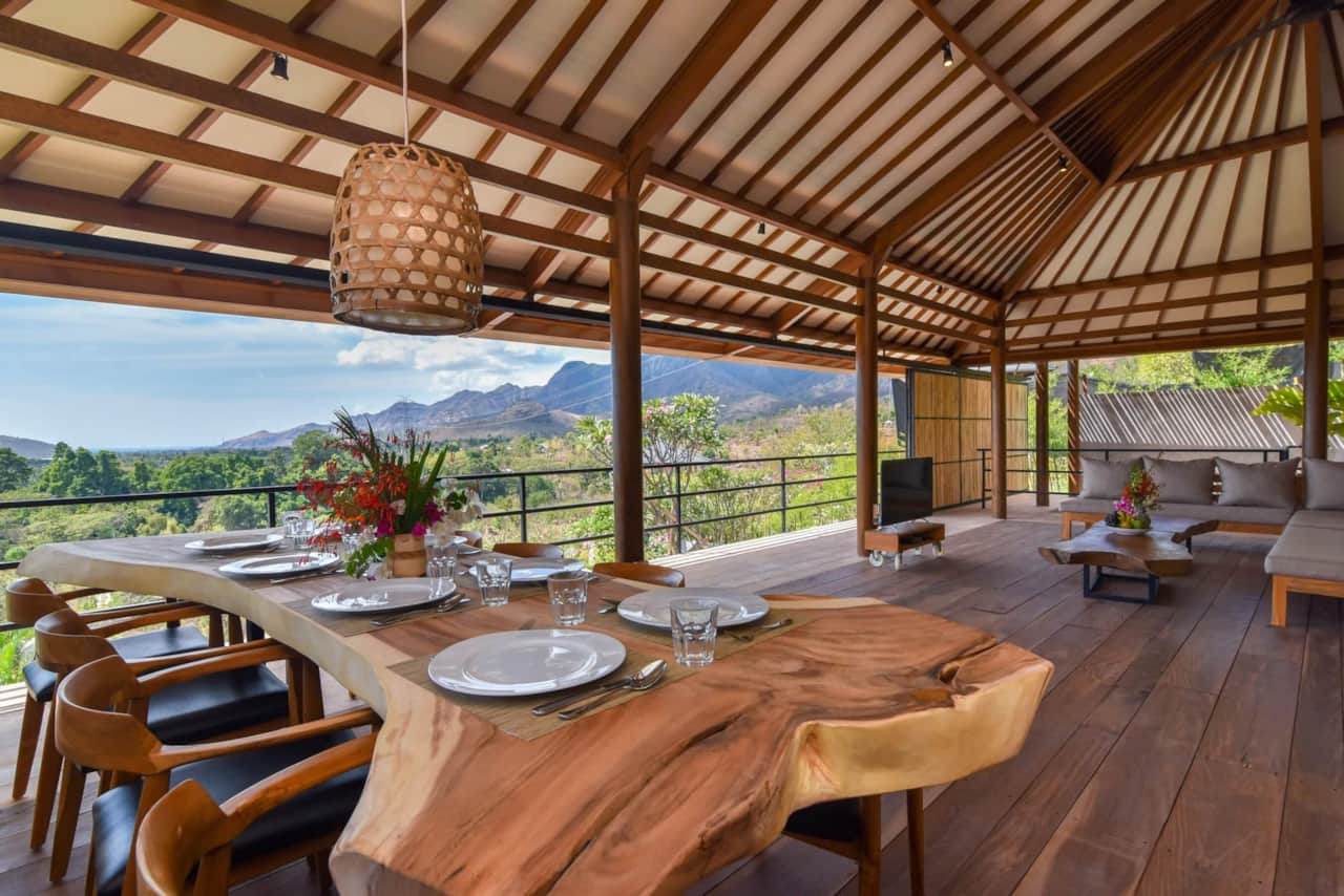 Villa-lana-sumberkimahill-bali 