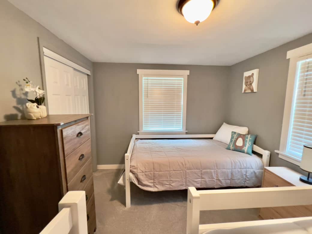 Bedroom 3 - Twin Bunk Beds + Twin