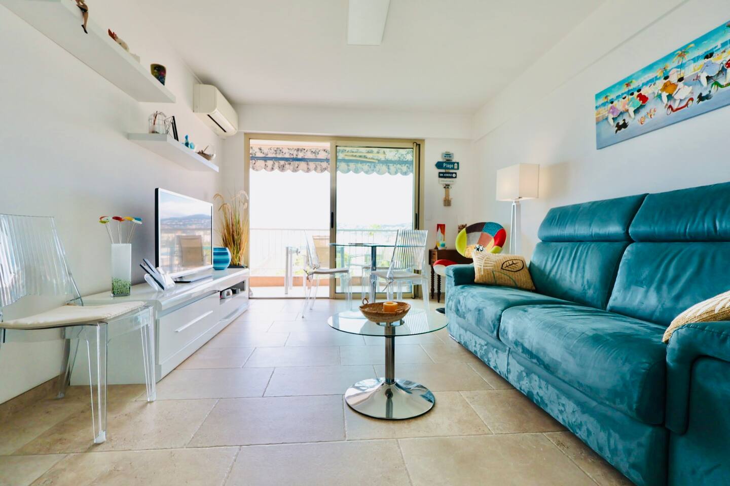 Le Marguerite : Apt 2 Prs vue mer, Parking clim, Antibes