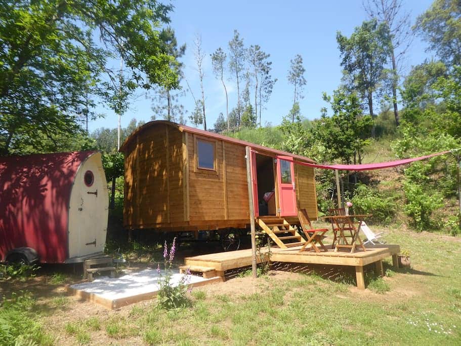 'Rosa' la roulotte tsigane / cabane de berger