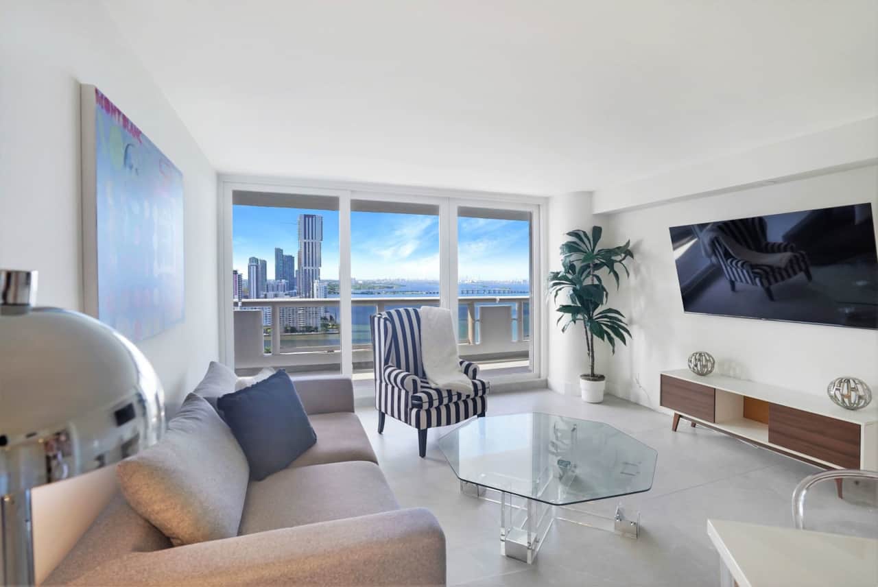 Sweet Dreams! (3 bedroom condo)