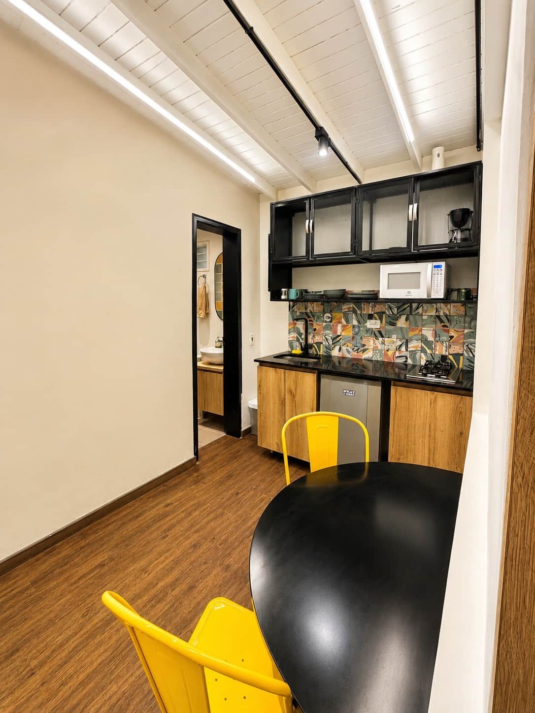 Alojamiento en Medellín con cocina privada FRN102
