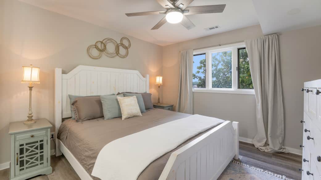 The plush mattress on the king bed provides all the rest you need after an exciting day of exploring