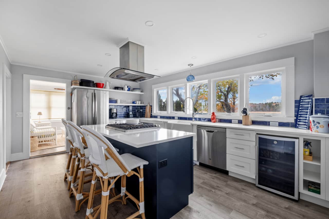 Newly Renovated Kitchen
