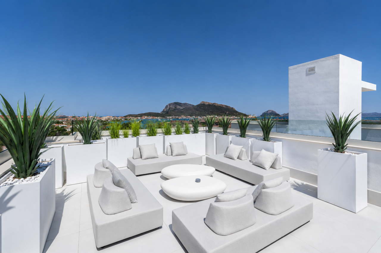 AZULIS Athos villa RENTAL12 Golfo Aranci rooftop terrace sea mountain view