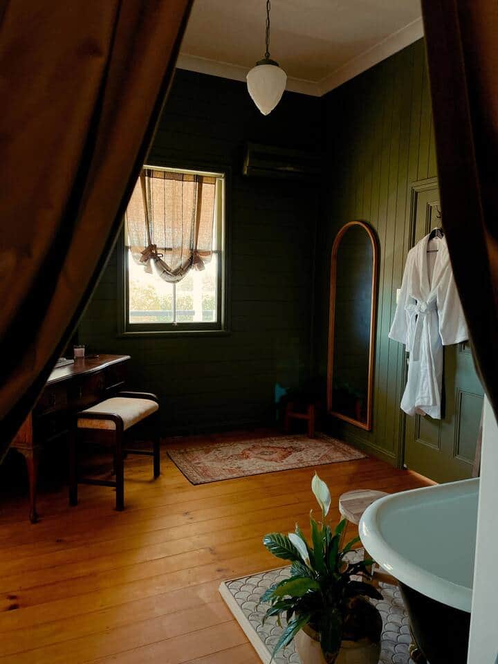 Bedroom Bedroom