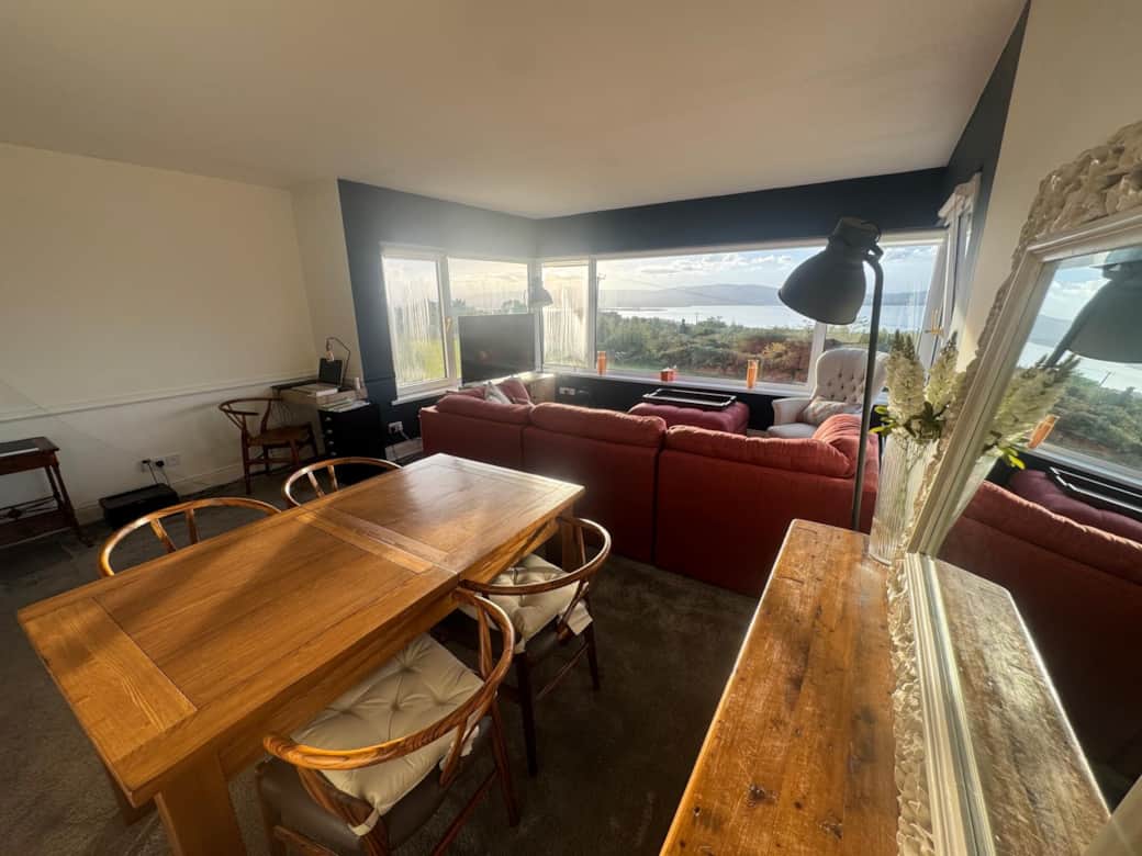 Dining Area Dining Area