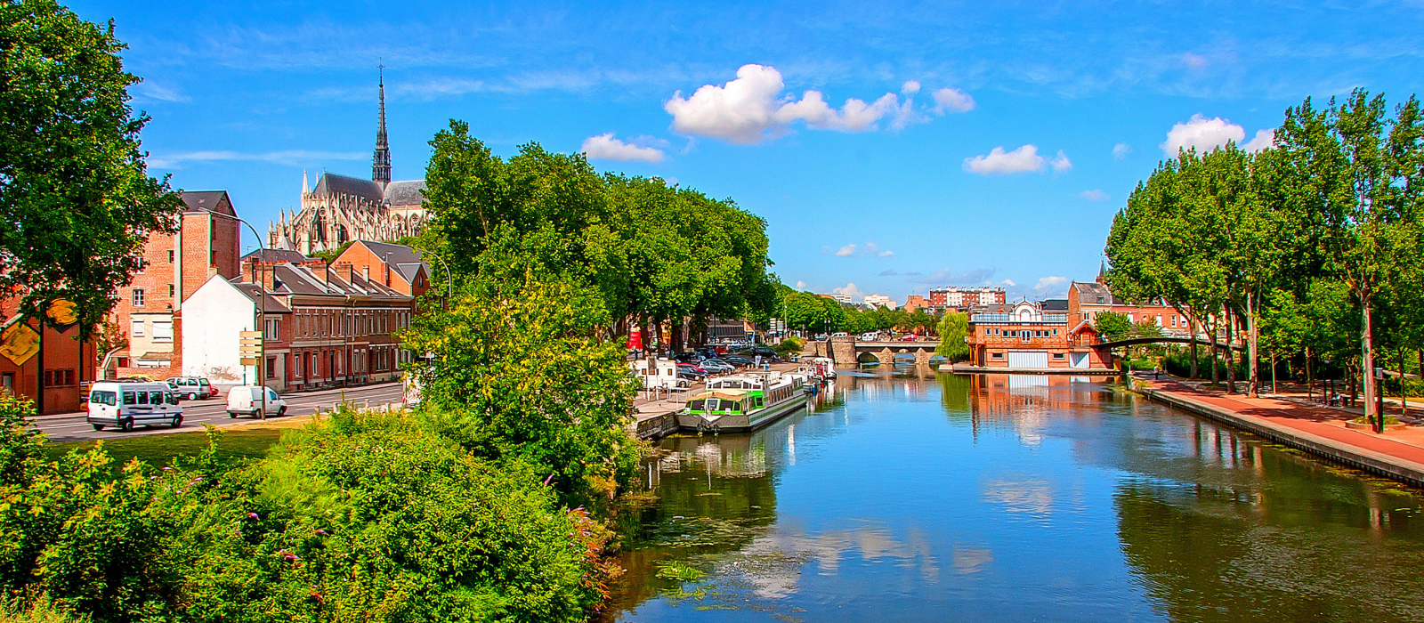 https://l.icdbcdn.com/oh/f0a205e5-b10b-47eb-aac0-11d9eaa64f8f.png?w=2080-3
