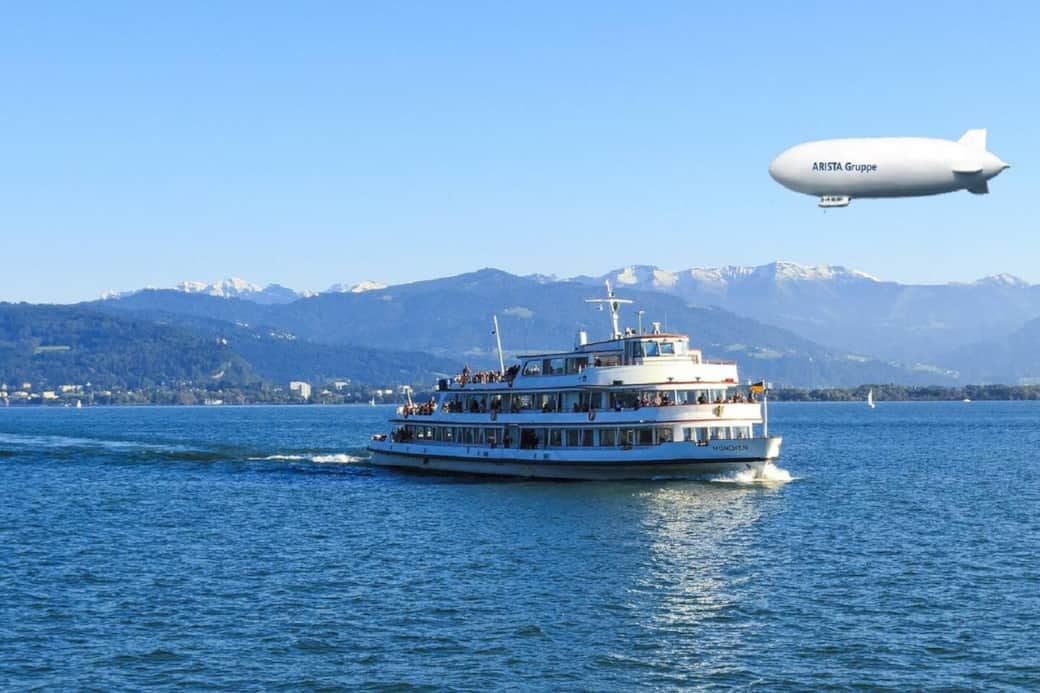 Das Highlight dieser Wohnung: atemberaubender Blick auf See und Berge. ARISTA FeWo Friedrichshafen