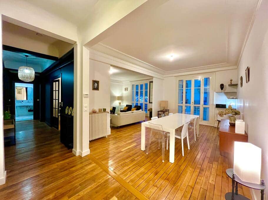 L'appartement The Gallery Logement à Reims par La Conciergerie Des Sacres
