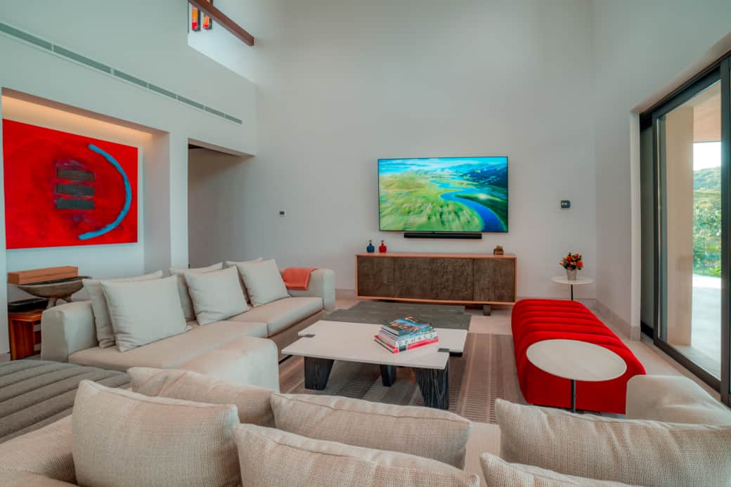 Living room 5
