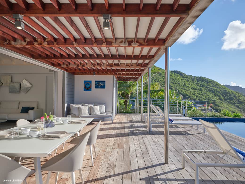 Enjoy perfect sea views dining at Villa Pointe Milou