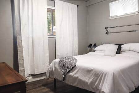 Bed room 1: 