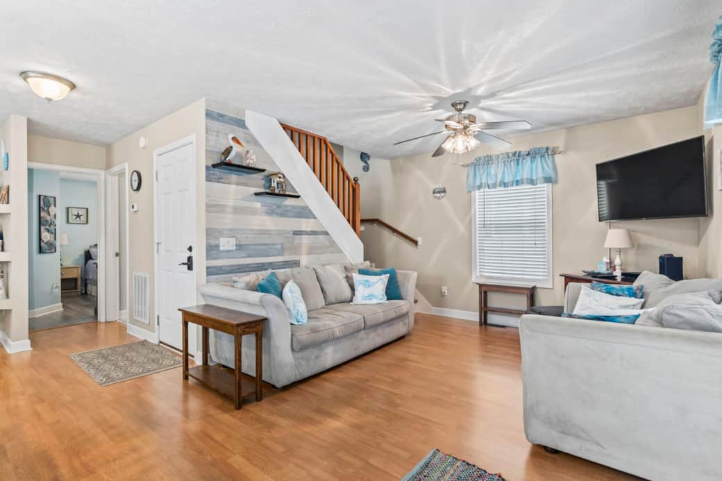 37 web or mls DSC07986