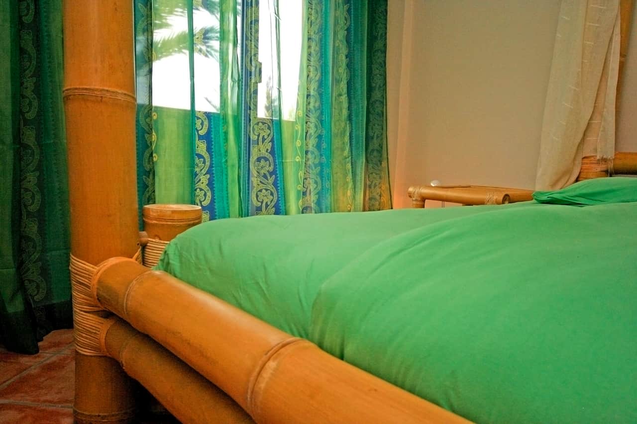 1- Hawaii Sleeping