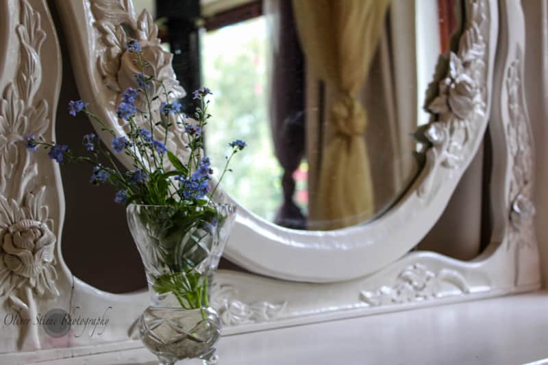 Studio Relax at Tomah Retreat, a light-filled garden-view writing studio